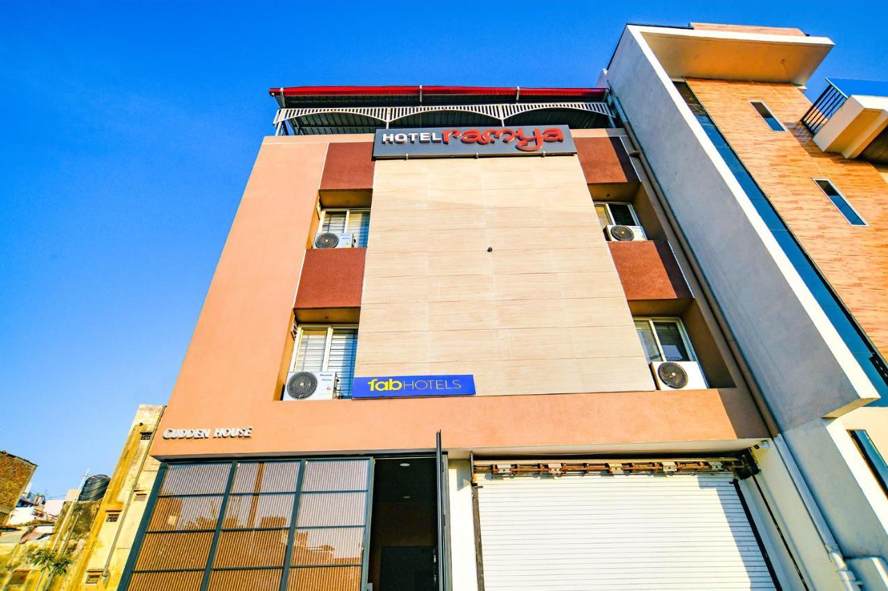 Fabhotel Ramya Indore Exterior photo